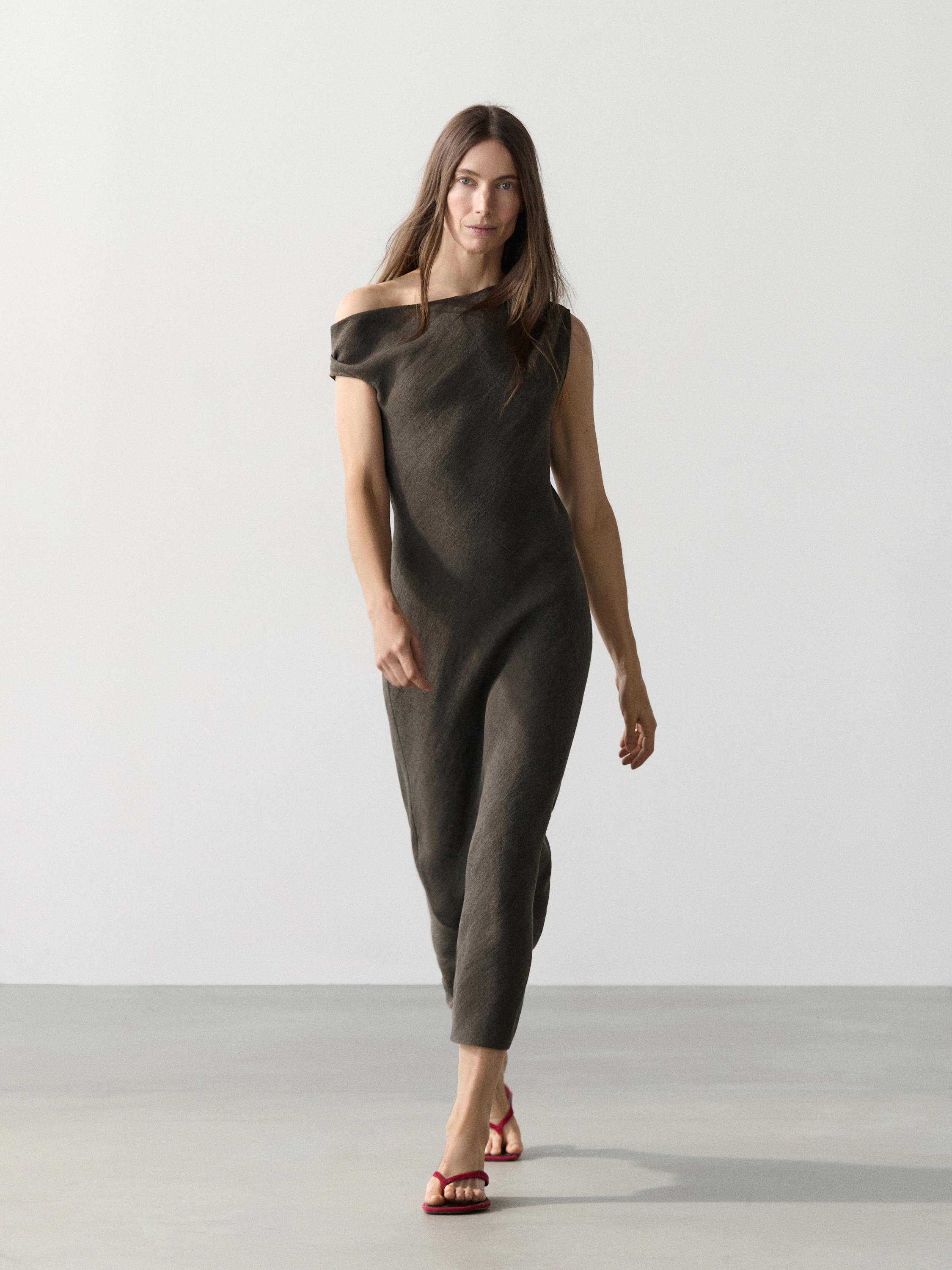 100% linen midi dress with shoulder detail